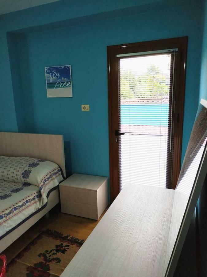 Lovely Apt At The Heart Of The City&Near The Lake Pogradec Buitenkant foto