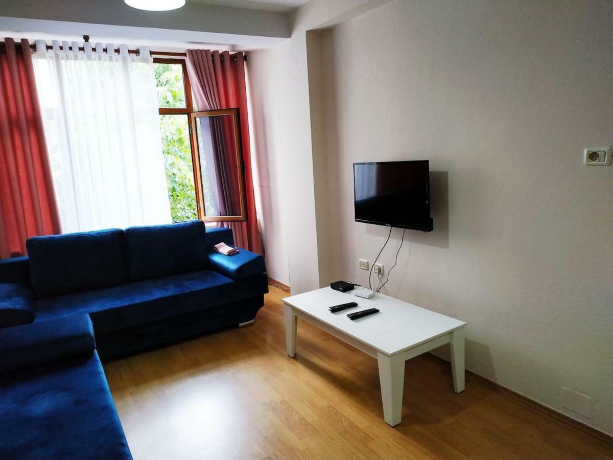 Lovely Apt At The Heart Of The City&Near The Lake Pogradec Buitenkant foto
